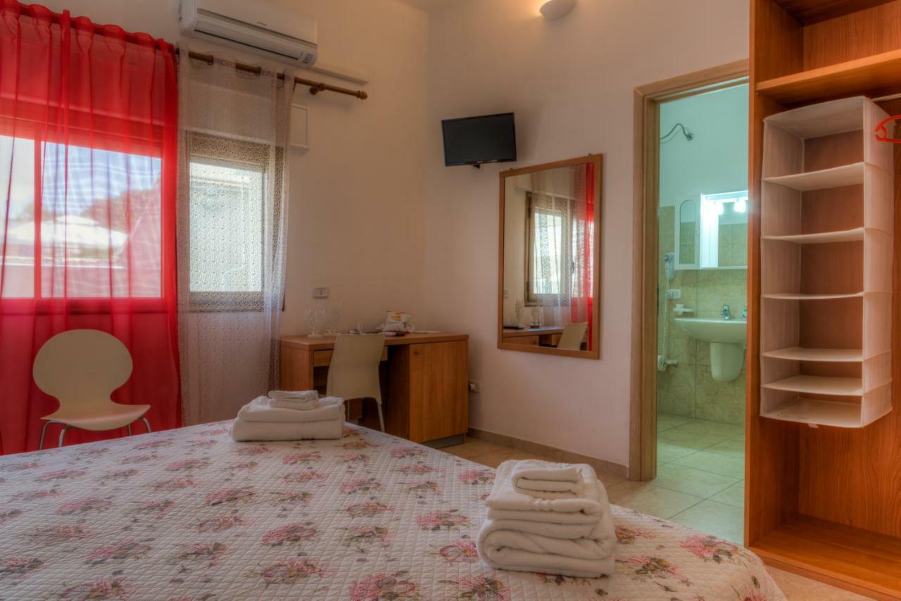 Aquarium Residence San Pietro in Bevagna Dış mekan fotoğraf